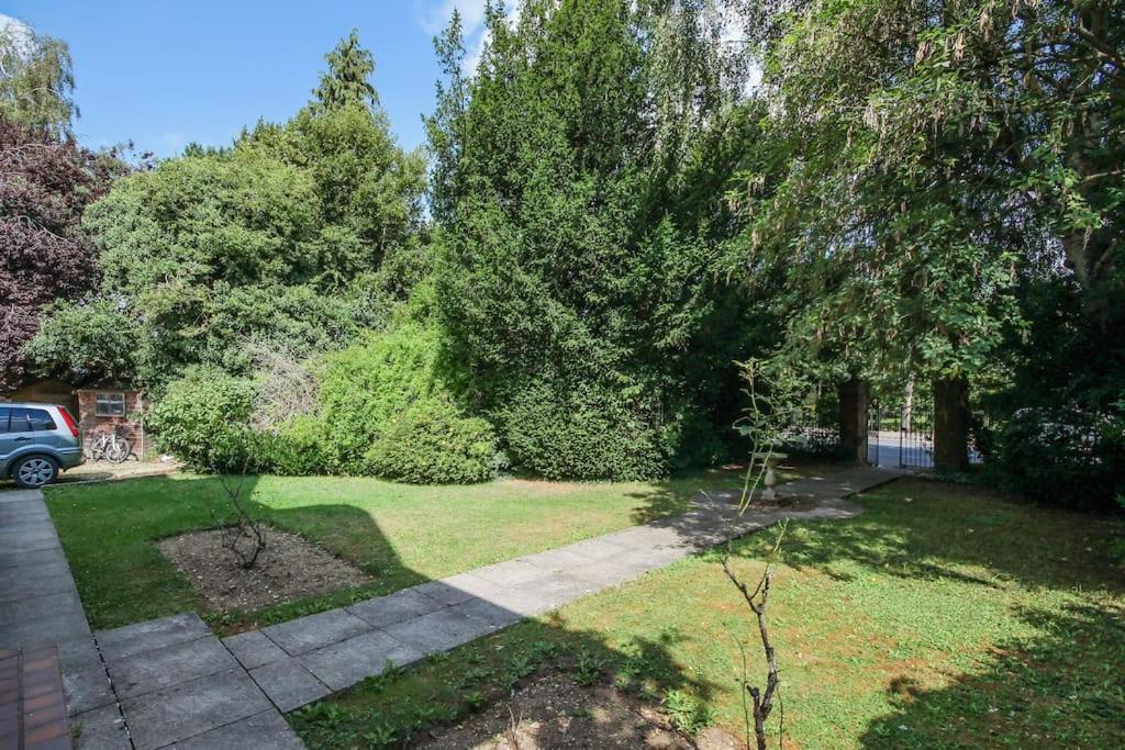 オックスフォードFlat 2, 158 Abingdon Roadアパートメント エクステリア 写真